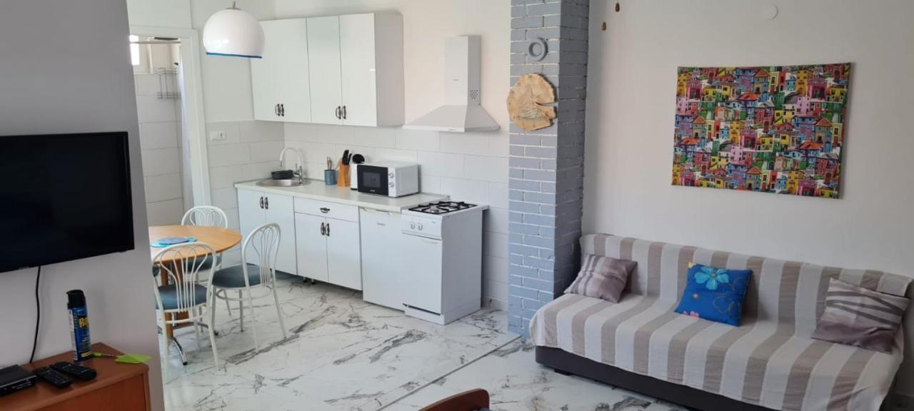 Apartmani Centar Seline Paklenica Kültér fotó