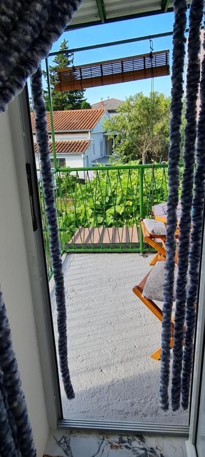 Apartmani Centar Seline Paklenica Kültér fotó